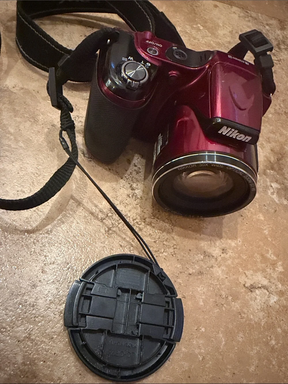 Nikon Coolpix L820